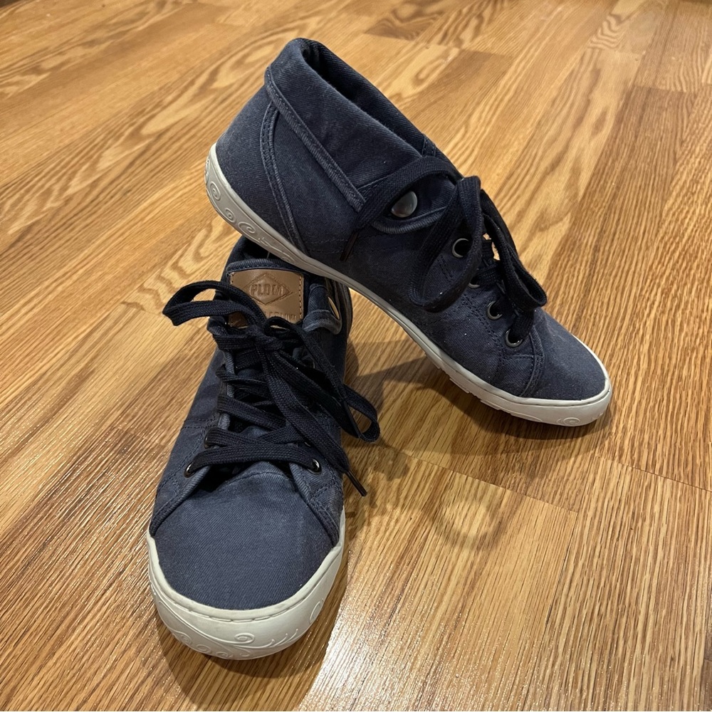 Anthropologie PLDM Palladium blue canvas lace up sneakers size 38 / US 6